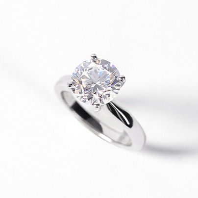 A_Guide_to_Platinum_Ring_Settings