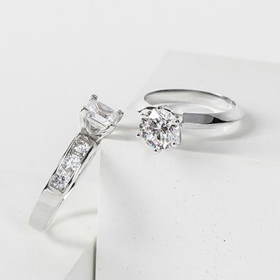 titanium vs platinum engagement rings