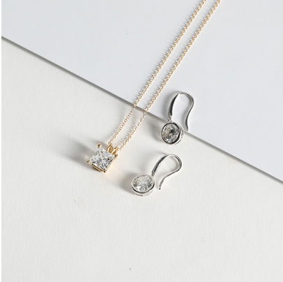 The Perfect Bridesmaid Jewelry Sets